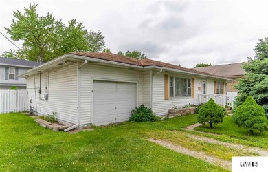 507 Omaha Ave, Lincoln, IL 62656 - photo 3