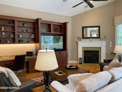 260 Cochrane Castle unit 4, Pinehurst, NC 28374 - photo 4