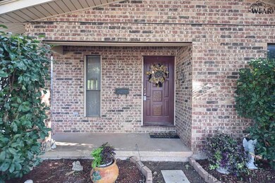 1304 Hunt St, Wichita Falls, TX 76302 - photo 2