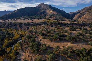 47275 Arroyo Seco Rd, Greenfield, CA 93927 - photo 7