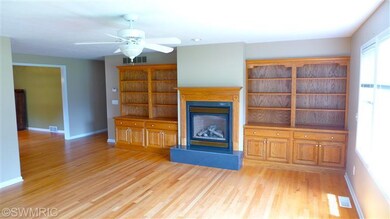 10559 Range Line Rd, Berrien Springs, MI 49103 - photo 6