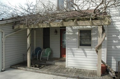 74 N Edwards St, Franklin, IN 46131 - photo 6