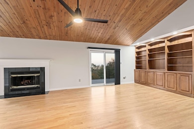 22 Skyline Dr, Ogden Dunes, IN 46368 - photo 6