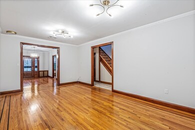 68-48 Juno St unit Whole Building, Flushing, NY 11375 - photo 6