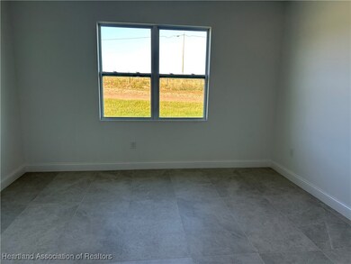 117 Magnolia Manor Ln, Lake Placid, FL 33852 - photo 6