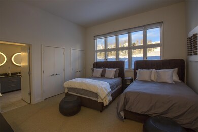 Bedroom 1 - Guest Master