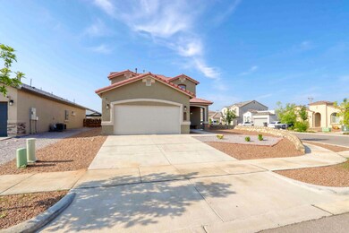 13600 Blackburn Ave, El Paso, TX 79928 - photo 3