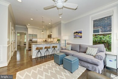 828 N Columbus St, Alexandria, VA 22314 - photo 7