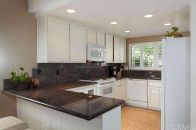 This is a pretty nice looking kitchen, isn't it?
