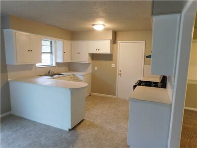 203 Kennan St, Prairie Grove, AR 72753 - photo 5