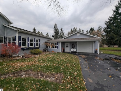 3067 Wyatt Rd, Standish, MI 48658 - photo 3