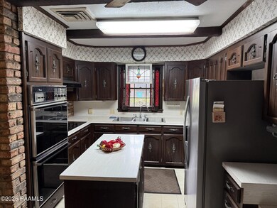 1568 E Main St, Ville Platte, LA 70586 - photo 2