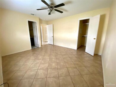 2210 Elisa Ln, Edinburg, TX 78541 - photo 6