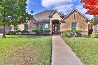 8629 Wishing Tree Ln, North Richland Hills, TX 76182 - photo 2
