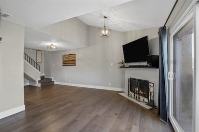 4777 Cedar Springs Rd unit 5F, Dallas, TX 75219 - photo 4