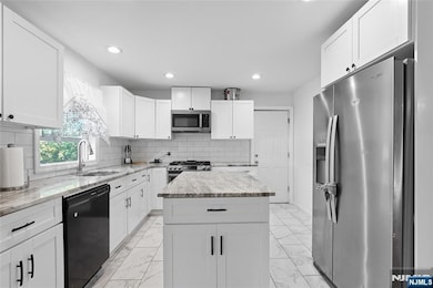 34 Fitzrandolph Rd, West Orange, NJ 07052 - photo 2