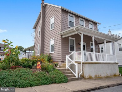 120 W 2nd St, Alburtis, PA 18011 - photo 4