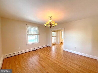 4085 Hallowing Point Rd, Prince Frederick, MD 20678 - photo 7