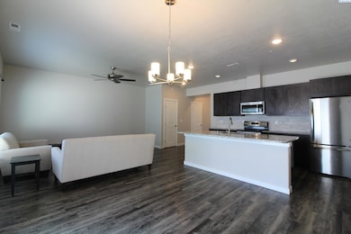 589 S Quillan Place, Kennewick, WA 99336 - photo 3