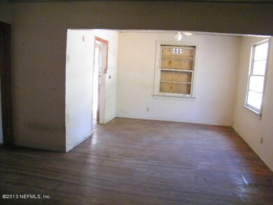 Living & Dining Area