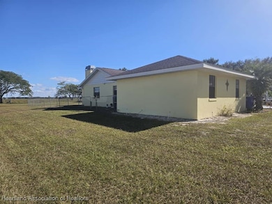 111 Revson Ave, Sebring, FL 33876 - photo 2