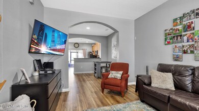 Living room 3