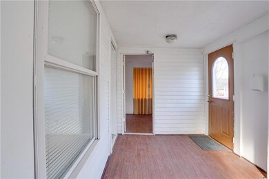 1800 21st St, Des Moines, IA 50310 - photo 2