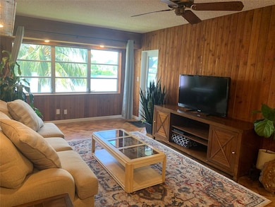 Wincast Arms North Condominiums unit 314, Deerfield Beach, FL 33064 - photo 2