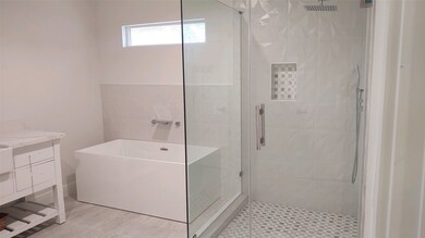 4711 Beggs St, Houston, TX 77009 - photo 7