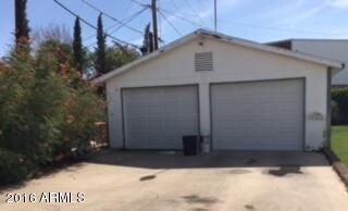 Detached Garage