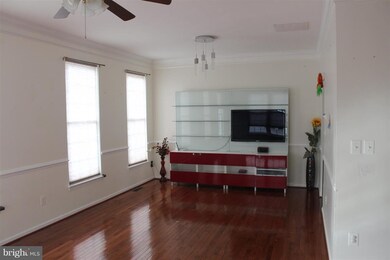 43692 Hamilton Chapel Terrace, Ashburn, VA 20148 - photo 4