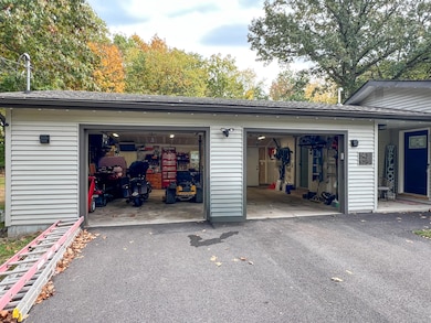 543 N 325 W, Valparaiso, IN 46385 - photo 4