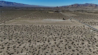 789 Meridian Rd, Lucerne Valley, CA 92356 - photo 7