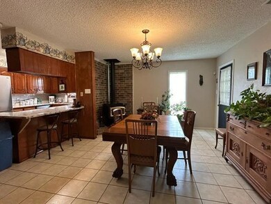 1046 Thatcher St, Denison, TX 75020 - photo 6