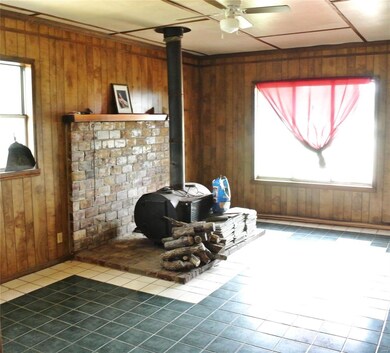 2042 Linn St, Poplar Bluff, MO 63901 - photo 5