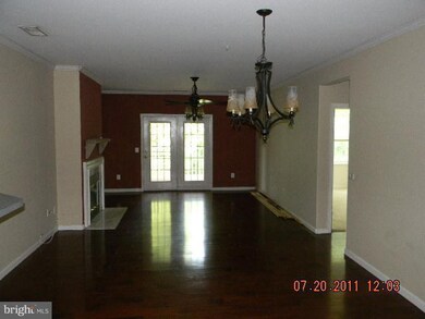 2610 Chapel Lake Dr unit 307, Gambrills, MD 21054 - photo 2