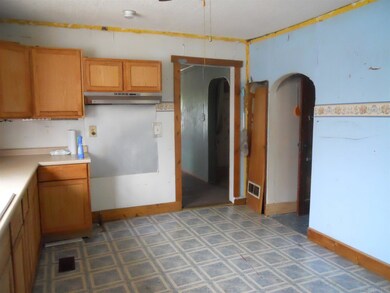 902 S Diamond St, Kokomo, IN 46901 - photo 5