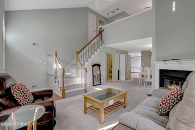 08-Family Room
