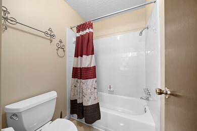 9950 Kirkshire Dr, Houston, TX 77089 - photo 7