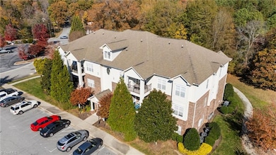 100 Lennox Dr unit 2C, Jamestown, NC 27282 - photo 3