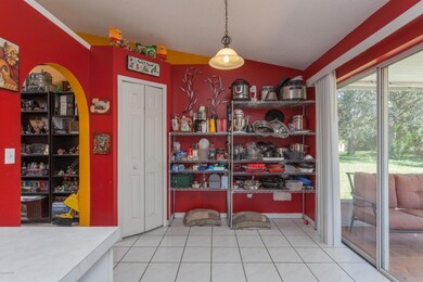 6501 Arton St-18