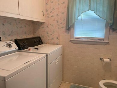 187 Mount Forist St, Berlin, NH 03570 - photo 5