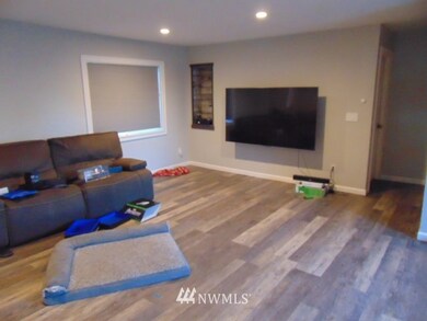 17618 147th Avenue Ct E, Orting, WA 98360 - photo 7