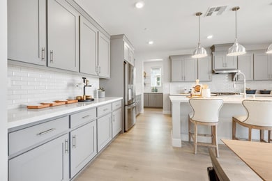 8439 Kyler Rd, Elk Grove, CA 95757 - photo 4