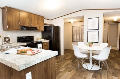 53 Charlsie Trail unit 12, Rossville, GA 30741 - photo 5