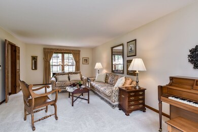 1228 Hercules Ln, Naperville, IL 60540 - photo 6