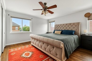 318 E Olive St unit Upper, Long Beach, NY 11561 - photo 6