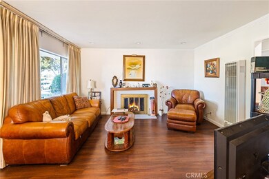 6053 N Lakewood Blvd, Lakewood, CA 90712 - photo 2