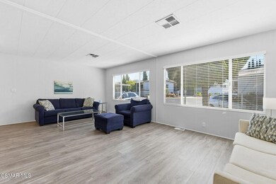 48 Saint Charles Ct, Thousand Oaks, CA 91320 - photo 4