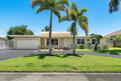 002-7408VenetianWay-WestPalmBeach-FL-sma